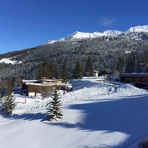 les-arcs-1800-pierra-menta.hotels-rhonealpes.com/